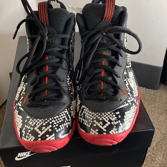 NIKE LITTLE POSITE ONE(GS) red/black🖤♥️ - Picture 1 of 3